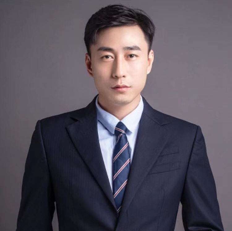 吴霄菁 交互与体验设计负责人