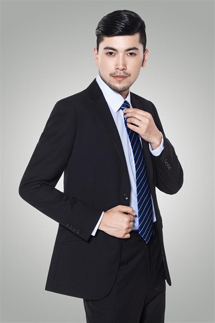 何联霞 品牌视觉系统总监